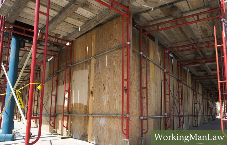 Common Causes of Scaffolding Accidents and Workers’ Compensation